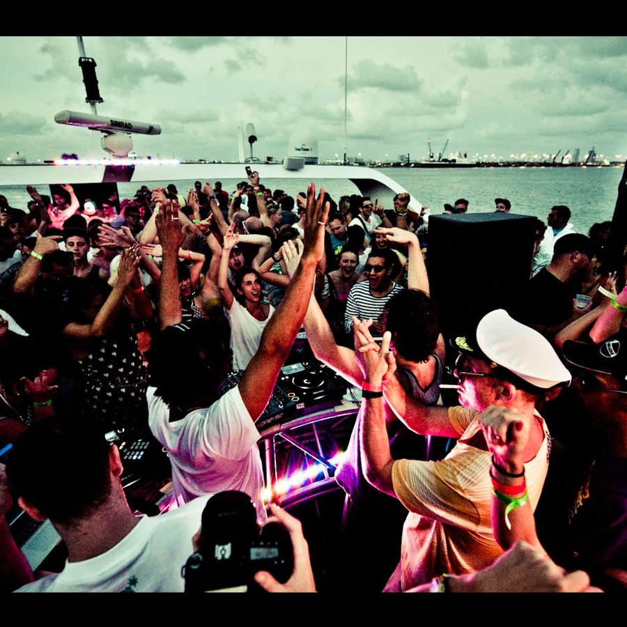 Never Get Out of the Boat party w Hernan Cattaneo & Nick Warren B2B Image